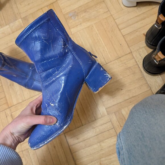 Groovy One of A Kind Purple Shoe - Picture 4 of 4